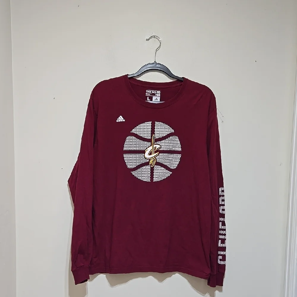 Adidas Men's Cleveland Cavaliers Long Sleeve Tee